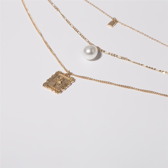 Layered Rose Portrait Pearl Drop Gold Necklace - Picture 10 of 10